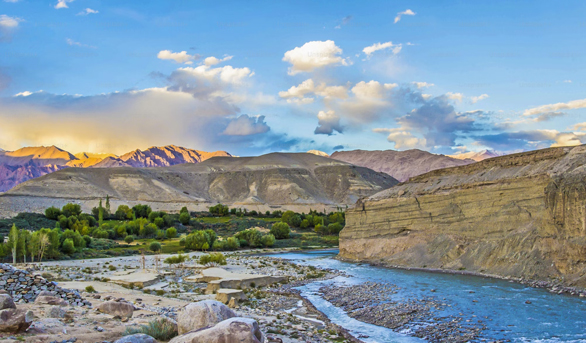 9 Days Kashmir with Dodhpathri and Yusmarg Tour